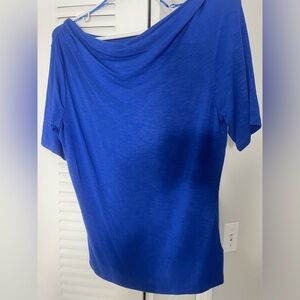 Draped neck, short sleeve top